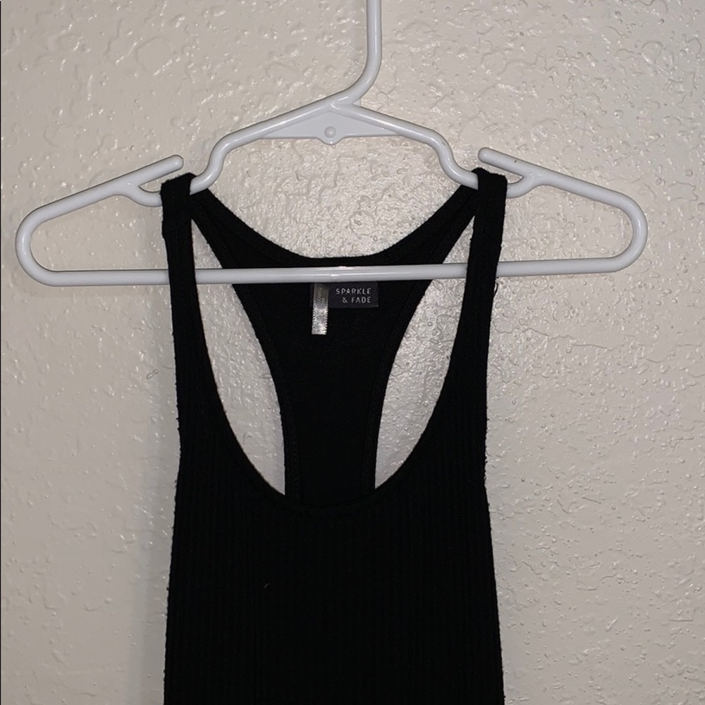 ✨ BLACK BODYCON DRESS ✨ - Picture 4 of 5